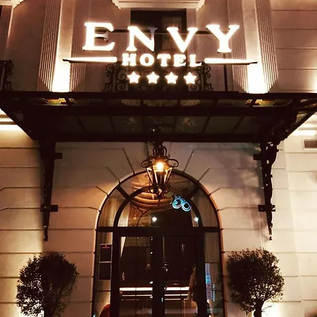 Envy 4*