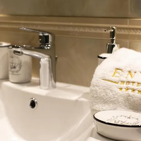 Otel Envy Boutique