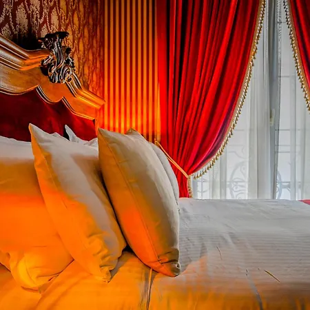 Hotel Envy