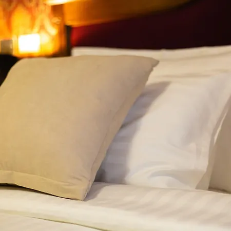 Envy Boutique Hotel 4*