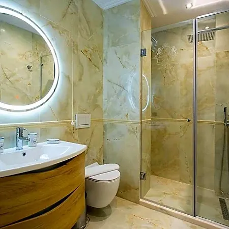 Envy Hotel 4*