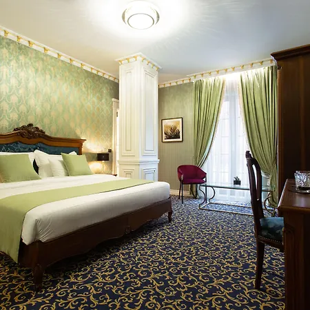Envy Boutique 4*